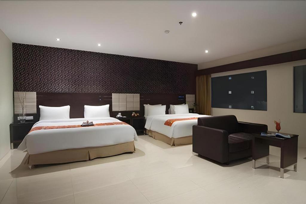 Aria Barito Hotel Банджермасин Екстериор снимка