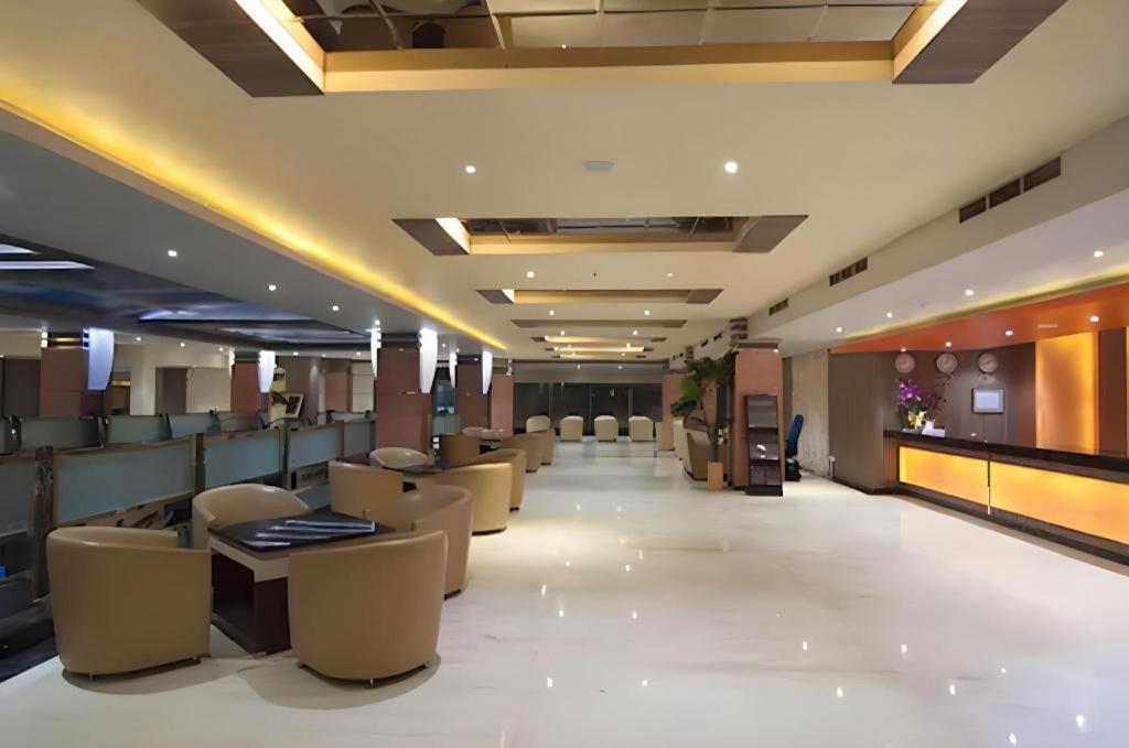 Aria Barito Hotel Банджермасин Екстериор снимка