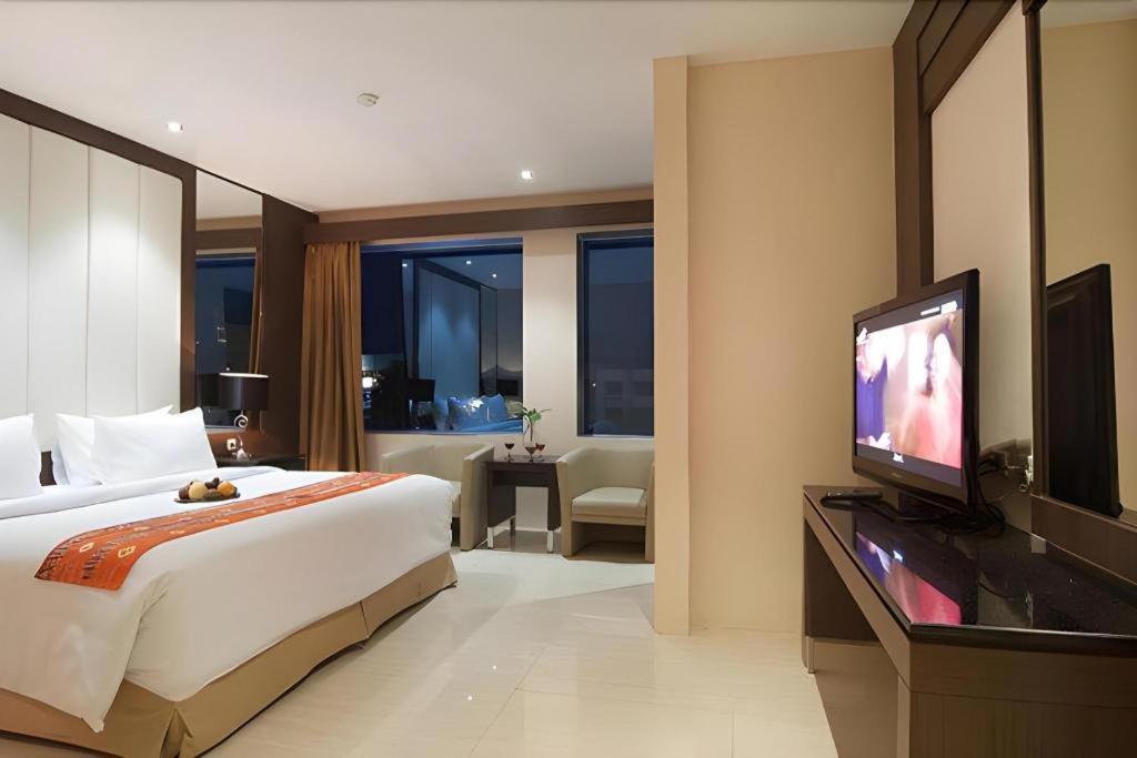 Aria Barito Hotel Банджермасин Екстериор снимка