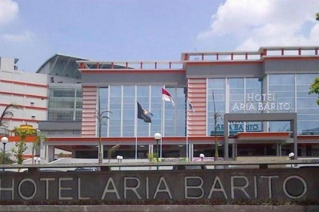 Aria Barito Hotel Банджермасин Екстериор снимка