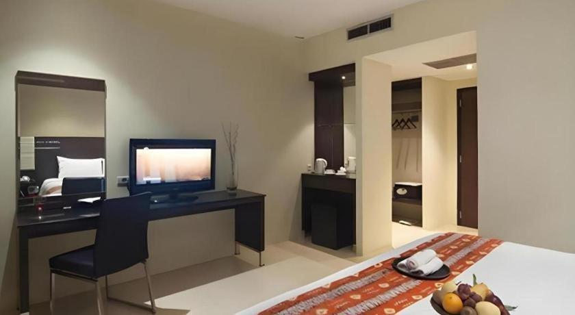 Aria Barito Hotel Банджермасин Екстериор снимка