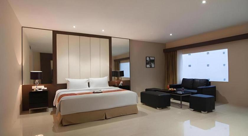 Aria Barito Hotel Банджермасин Екстериор снимка