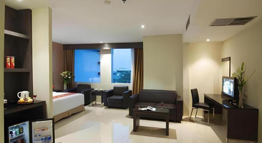 Aria Barito Hotel Банджермасин Екстериор снимка